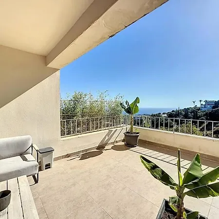 Bright Duplex In Lomas Monteros Daire Marbella