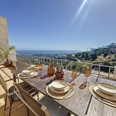 Daire Bright Duplex In Lomas Monteros Marbella